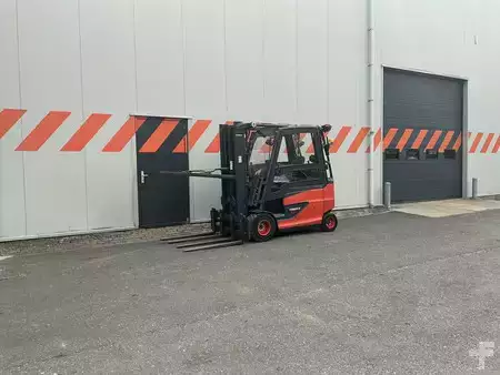 Eléctrico - 4 rodas 2015  Linde E35HL-01 (4)