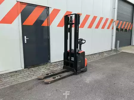 Ledstaplare gå  BT SWE120 (1)