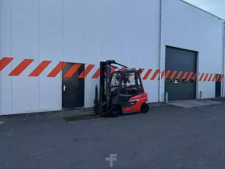 LPG Forklifts 2022  Linde H25T-01 (4)