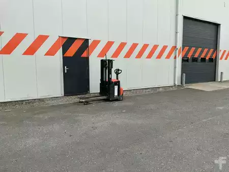 Pinontavaunu 2017  Toyota SWE200D (4)