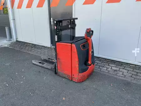 Apilador eléctrico 2018  Linde L14 (2)