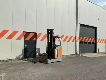 Reach Trucks  Still FM-X12 (5)