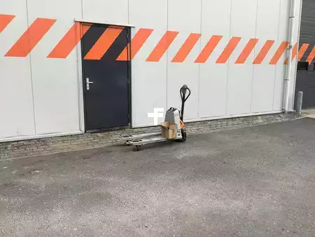 Transpalettes électriques 2021  Still ECH15C (4)