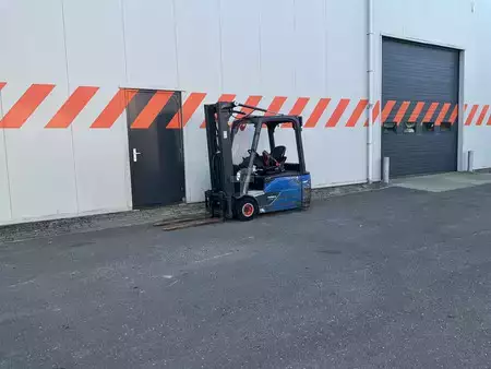 Sähkö - 3 pyör 2019  Linde E16L-02 (4)