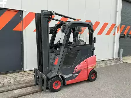 Gázüzemű targoncák 2019  Linde H16T-01 (1)