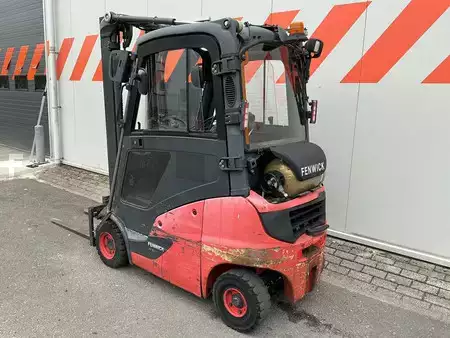 Gázüzemű targoncák 2019  Linde H16T-01 (2)