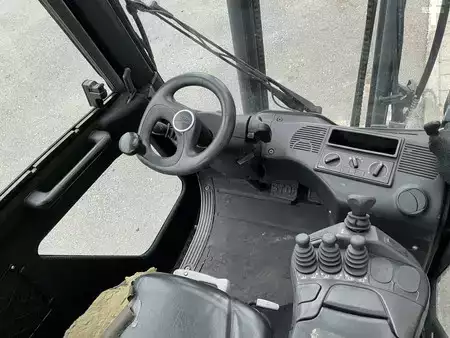 Gázüzemű targoncák 2019  Linde H16T-01 (3)