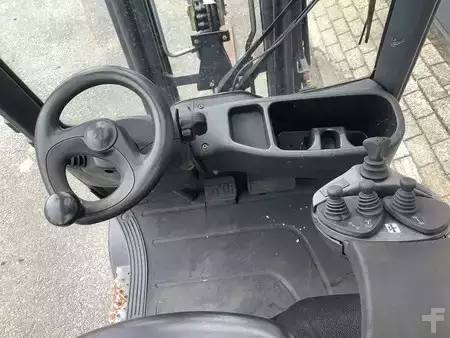 LPG VZV 2012  Linde H18T (3)