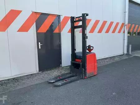 Pallet Stackers 2019  Linde L20 (1)