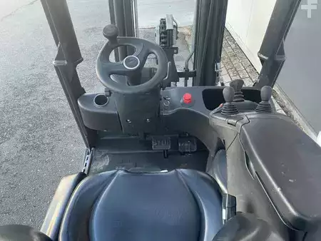Carrelli elettrici 3 ruote 2015  Linde E16C-02 (3)