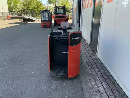 Nízkozdvižný vozík 2017  Linde T20SP-02 (3)