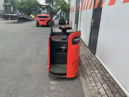 Elektrische palletwagens 2024  Linde T20SP (3)