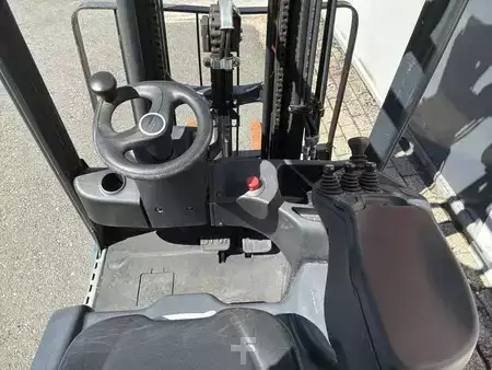 Elektro tříkolové VZV 2020  Linde E16C-02 (3)
