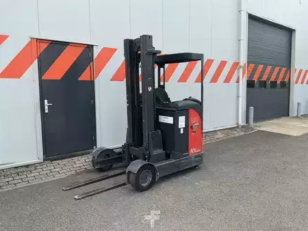 Retráctil 2014  Linde R16G-12 (1)