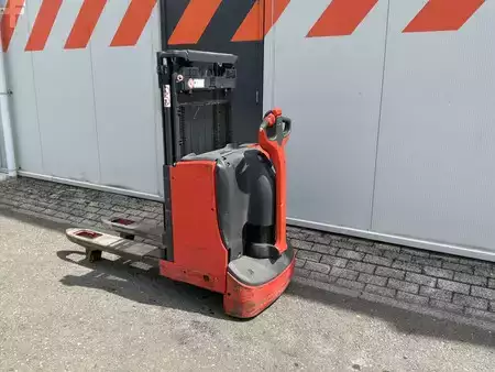 Apilador eléctrico  Linde D08 (2)