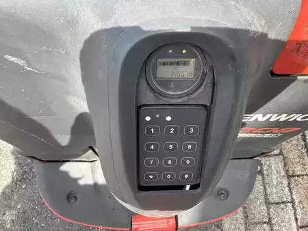Apilador eléctrico  Linde D08 (4)