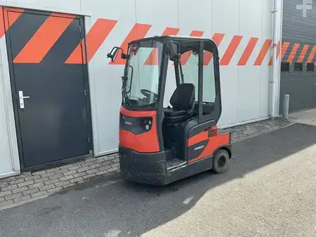 Tractor Industrial 2015  Linde P60 (1)