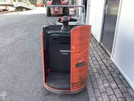 Nízkozdvižný vozík  Linde T20SP (3)