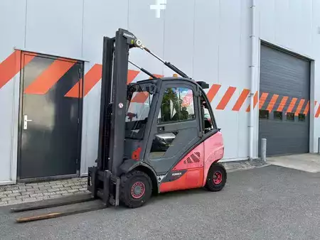 LPG Forklifts  Linde H20T-02/600 (1)