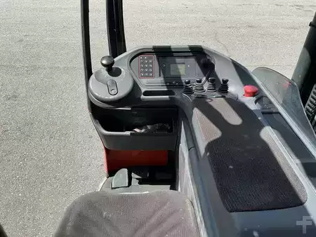 Reachtrucks 2019  Linde R12B-01 (3)