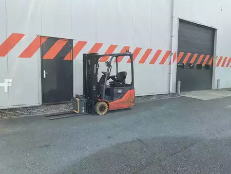 Carrelli elettrici 3 ruote 2018  Toyota 8FBEK16T (5)