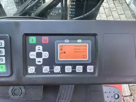 Elektryczne 4-kołowe 2019  Toyota 8FBMKT25 (4)