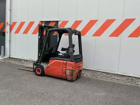 Carrelli elettrici 3 ruote 2014  Linde E16-01 (2)