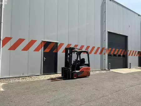 Elektro tříkolové VZV  Linde E16-02 (5)