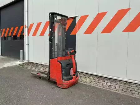 Magasemelésű béka 2014  Linde L16 (2)