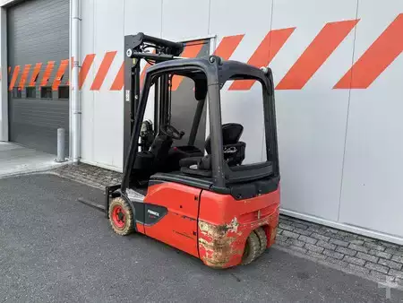 Elektro tříkolové VZV  Linde E16-02 (2)