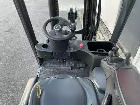 Elektro tříkolové VZV 2018  Linde E16C-02 (3)