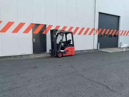 Elektro tříkolové VZV 2018  Linde E16C-02 (5)