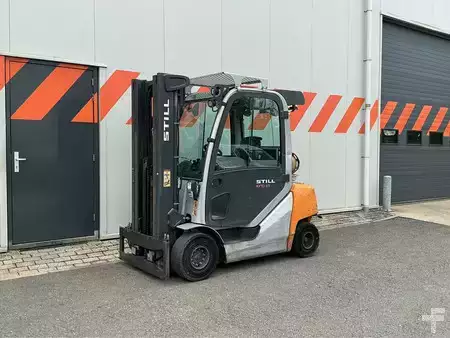 LPG Forklifts  Still RX70-25T (1)