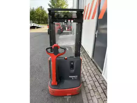 Apilador eléctrico 2020  Linde L10 (3)