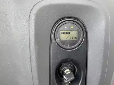 Apilador eléctrico 2020  Linde L10 (4)