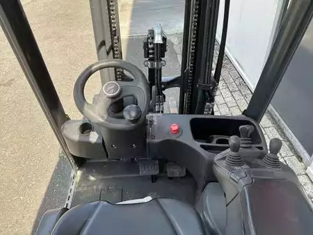 Elektro tříkolové VZV 2019  Linde E15-02 (3)