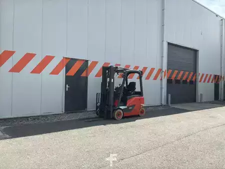 Elektro čtyřkolový VZV 2019  Linde E16PH-02 (5)