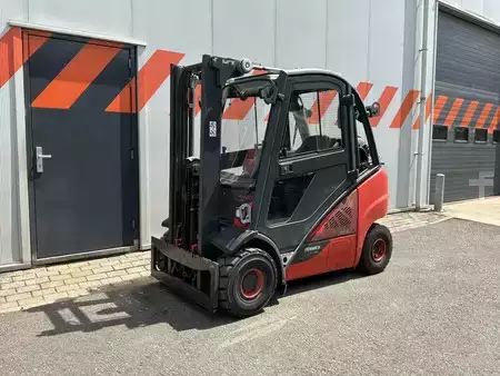 LPG Forklifts  Linde H20T-02/600 (1)