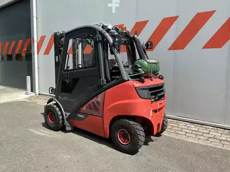 LPG Forklifts  Linde H20T-02/600 (2)