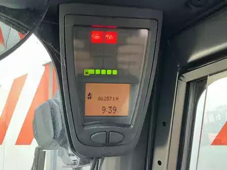 Diesel heftrucks  Linde H25D-02 (4)