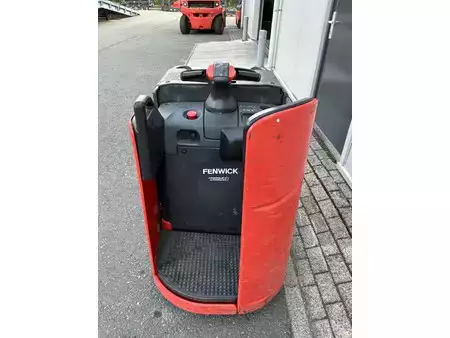Nízkozdvižný vozík  Linde T20SP (3)