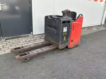 Nízkozdvižný vozík  Linde T20SP (1)