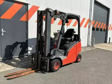 LPG Forklifts  Linde H16T-01 (1)