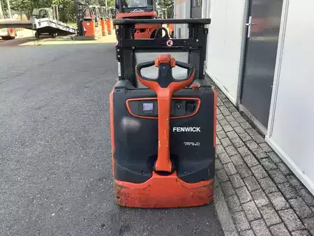 Apilador eléctrico  Linde L16 (3)