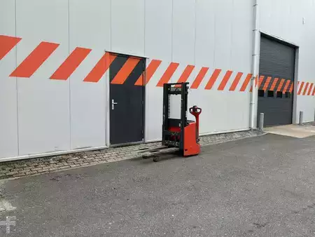 Ruční vysokozdvižný vozík 2019  Linde L12i (5)
