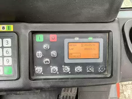 Elektryczne 3-kołowe 2018  Toyota 8FBEK16T (4)