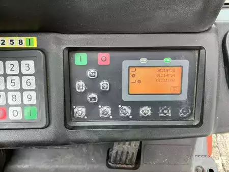 Elektryczne 3-kołowe 2018  Toyota 8FBEK16T (5)