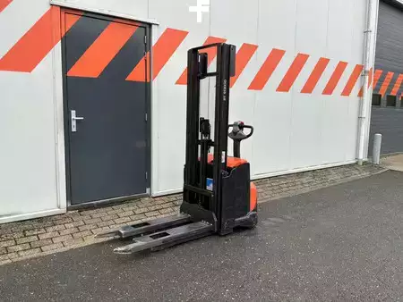 Pinontavaunu 2019  BT SWE120 (1)