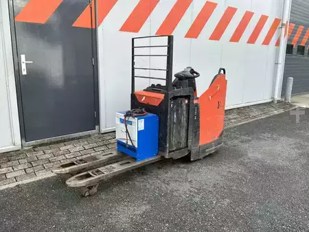 Niederhubwagen  BT LPE250 (1)