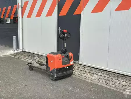 Wózki niskiego podnoszenia 2018  BT LWE130 (2)